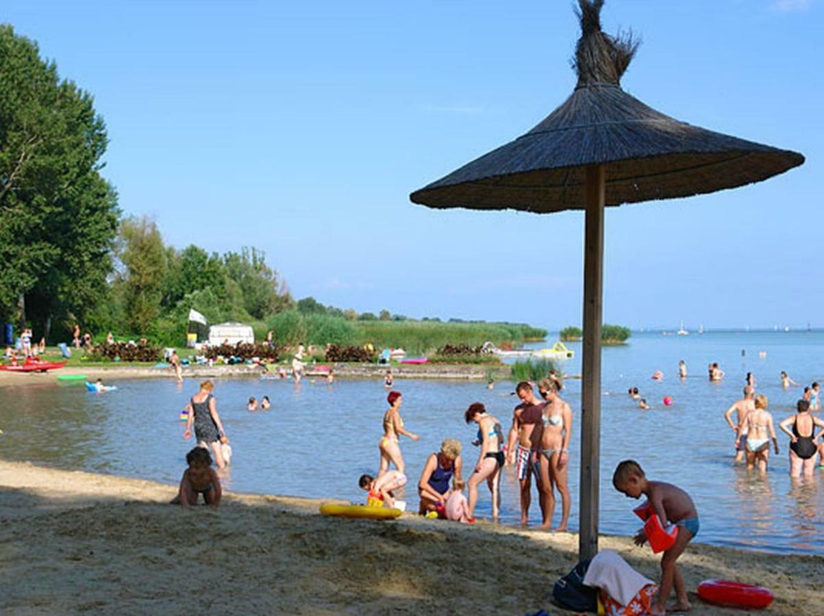 Joe Beach Apartman Apartman Keszthely Kültér fotó